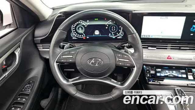 Hyundai Grandeur Новый Grandeur IG — Фото автомобиля 13