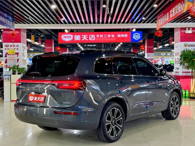 Aito M7 — Фото автомобиля 4