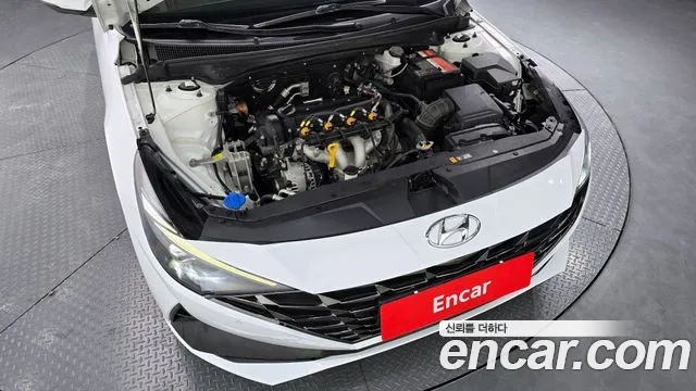 Hyundai AVANTE Avante (CN7) — Фото автомобиля 6