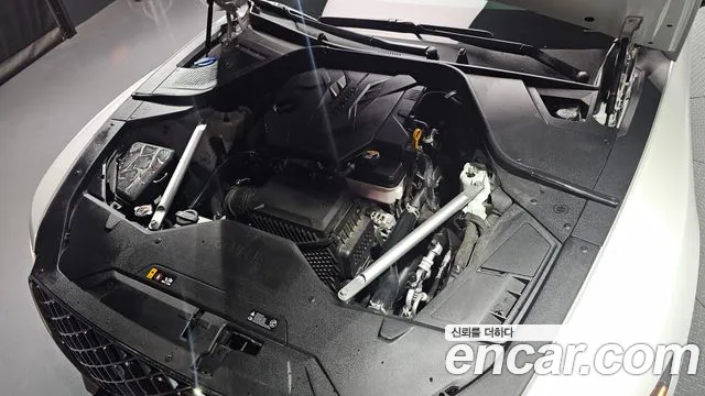 Genesis G80 Бензин 2.5 турбо AWD — Фото автомобиля 6