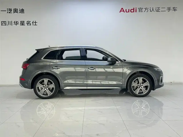 Audi Q5L — Фото автомобиля 3