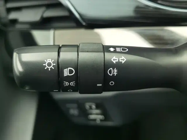 Toyota YARiS L Zhi Xuan — Фото автомобиля 21
