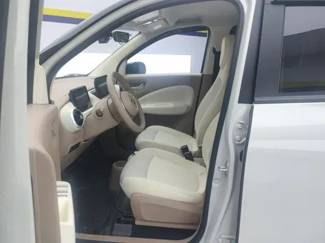 Wuling Hongguang Mini EV — Фото автомобиля 9
