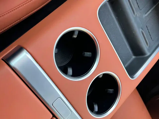 Li Auto L7 — Фото автомобиля 7