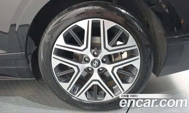 Hyundai Grandeur GN7 — Фото автомобиля 6