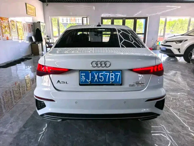 Audi A3 — Фото автомобиля 4