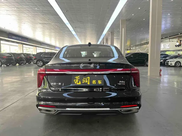 Hongqi H5 — Фото автомобиля 17