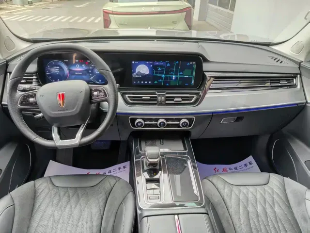 Hongqi HS5 — Фото автомобиля 5
