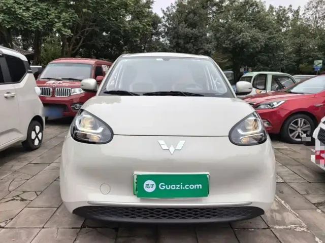 Wuling Bingo — Фото автомобиля 2