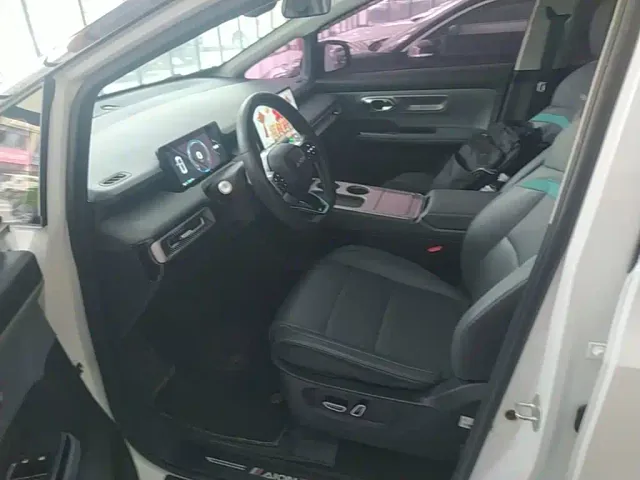 GAC Aion Y — Фото автомобиля 14