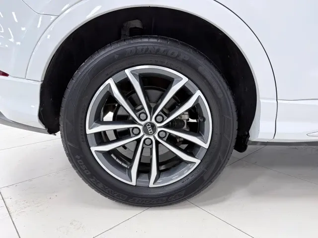 Audi Q3 — Фото автомобиля 25