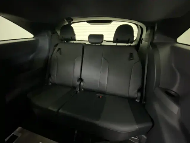 Toyota Granvia — Фото автомобиля 13