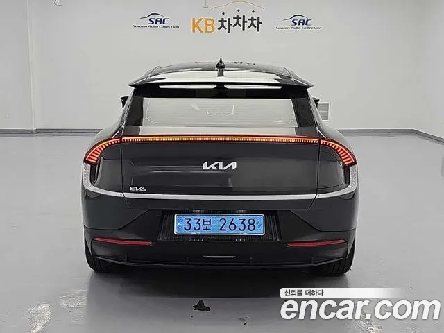 Kia EV6 — Фото автомобиля 3