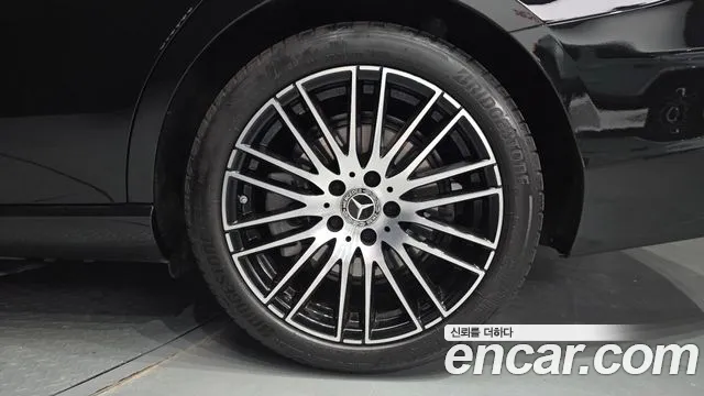 Mercedes-Benz C-Class — Фото автомобиля 5
