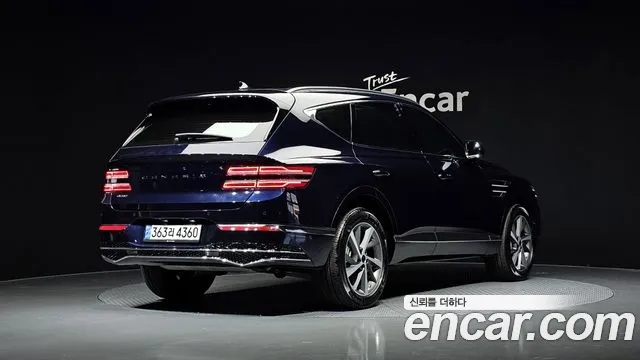 Genesis GV80 2.5T Бензин 2WD — Фото автомобиля 2