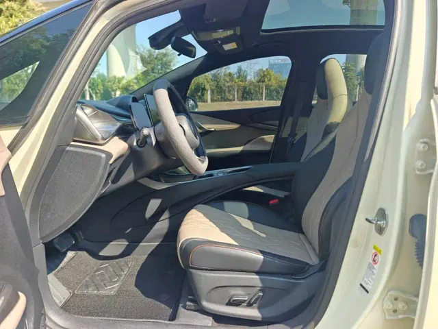 BYD Dolphin — Фото автомобиля 12