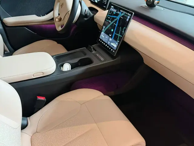 Nio ET5 Touring — Фото автомобиля 5