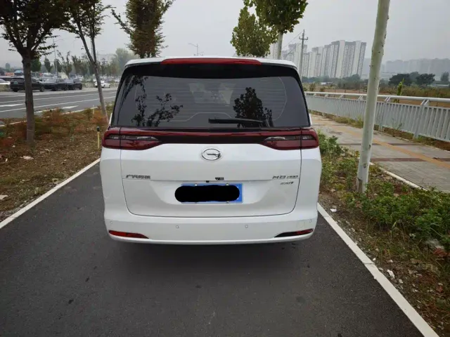 GAC Trumpchi M6 — Фото автомобиля 23