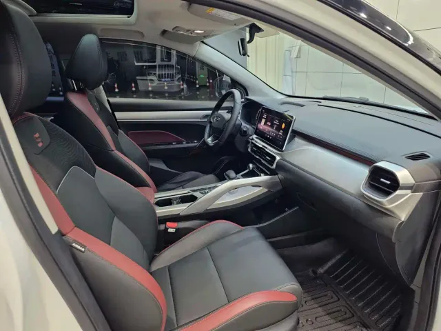 Geely Binyue — Фото автомобиля 19