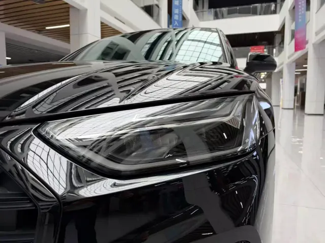 Audi Q5L — Фото автомобиля 21