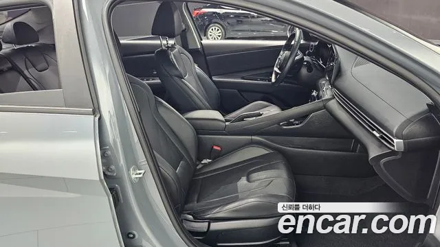 Hyundai AVANTE Avante (CN7) — Фото автомобиля 25