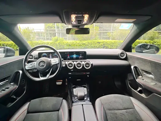 Mercedes-Benz CLA-Class — Фото автомобиля 12