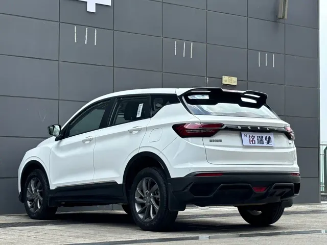 Geely Binyue — Фото автомобиля 7