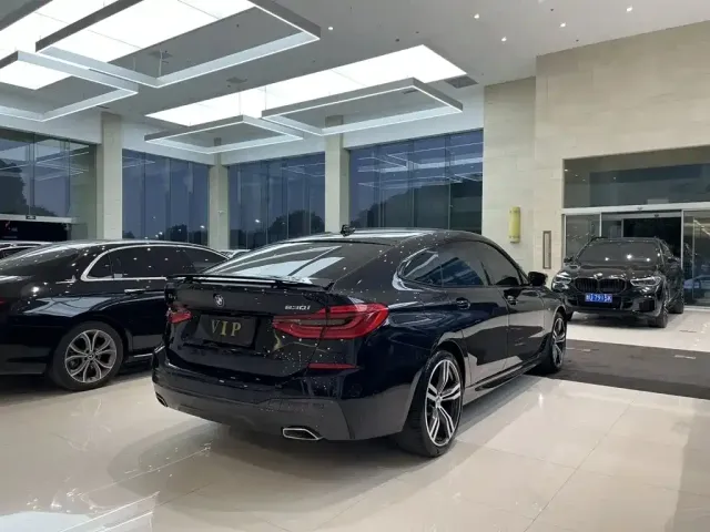 BMW 6 Series Gran Turismo — Фото автомобиля 9