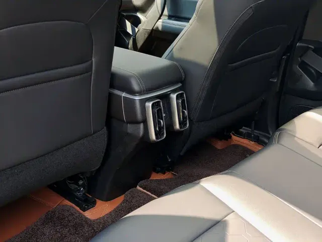 Haval Big Dog — Фото автомобиля 9