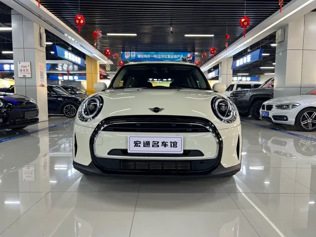 MINI Hatch — Фото автомобиля 2