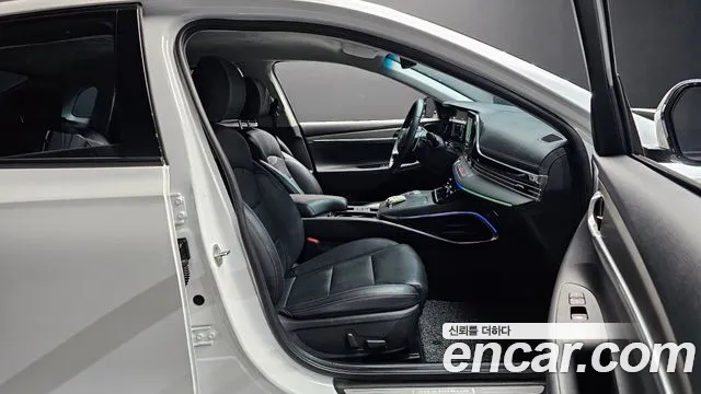 Hyundai Grandeur Новый Grandeur IG — Фото автомобиля 10