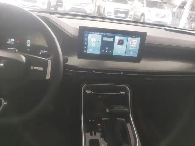 Wuling Asta — Фото автомобиля 12