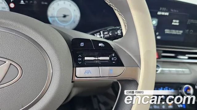 Hyundai Avante CN7 — Фото автомобиля 16