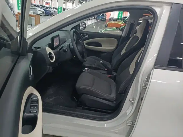 Wuling Bingo — Фото автомобиля 15