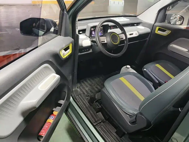 Wuling Hongguang Mini EV — Фото автомобиля 15