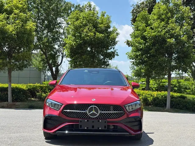 Mercedes-Benz A-Class — Фото автомобиля 2