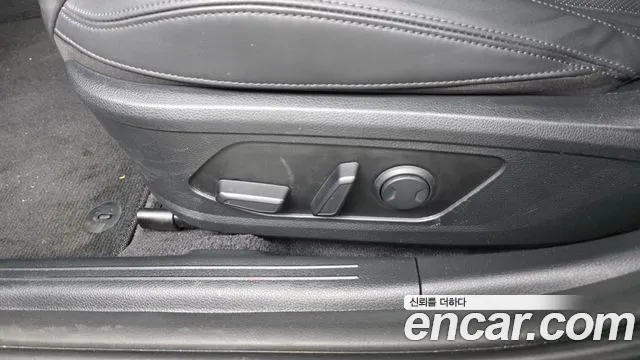 Kia K5 Новый K5 3 поколение 2.0 LPi(Для проката) — Фото автомобиля 29