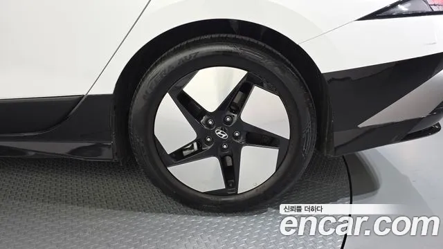 Hyundai Ioniq 6 New — Фото автомобиля 6