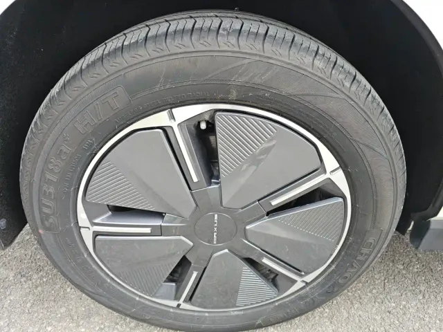 Maxus Dajia 7 — Фото автомобиля 19