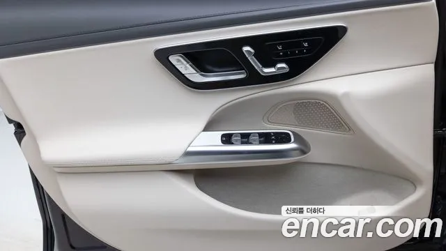 Mercedes-Benz E-Class W214 — Фото автомобиля 12