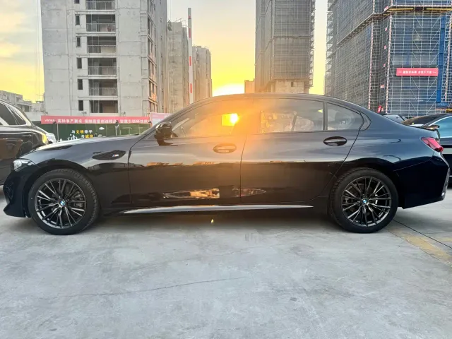 BMW 3 Series — Фото автомобиля 5