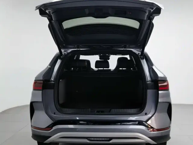 BYD Song PLUS — Фото автомобиля 16