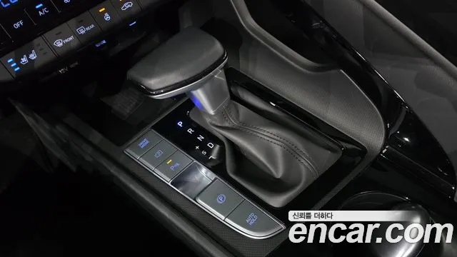 Hyundai AVANTE Новый Avante (CN7) — Фото автомобиля 9