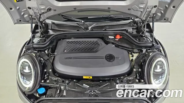 MINI Cooper Cooper Electric — Фото автомобиля 6