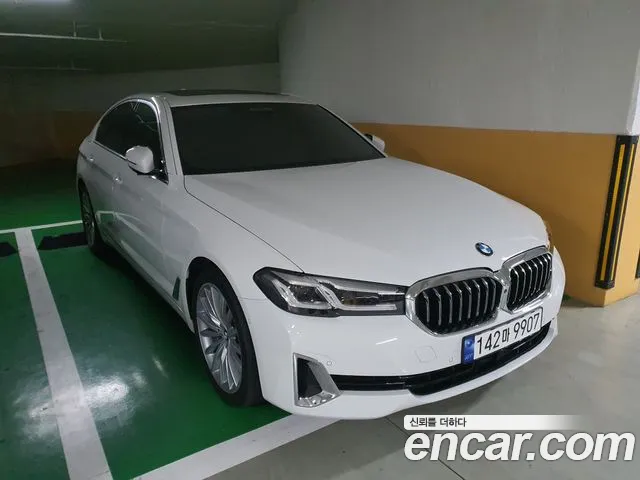 BMW 5-Series — Фото автомобиля 3