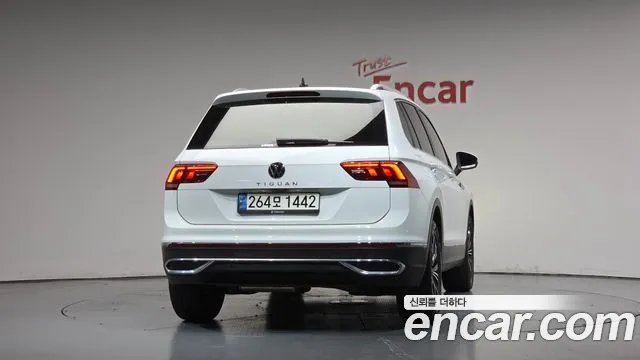 Volkswagen Tiguan Generation 2 — Фото автомобиля 4