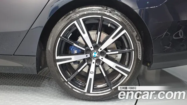 BMW 5 Series G60 — Фото автомобиля 6