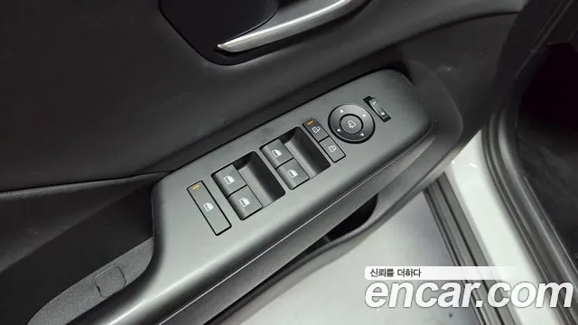 Hyundai Kona SX2 — Фото автомобиля 18