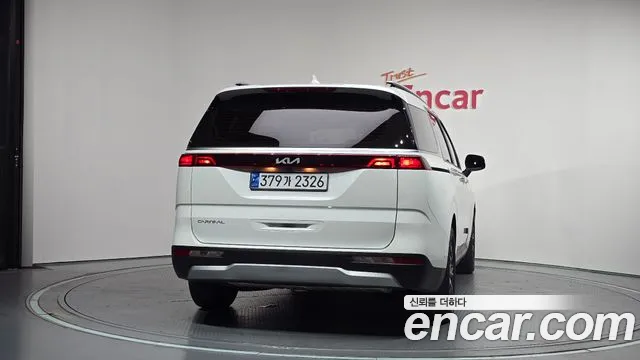 Kia Canival Carnival 4 поколение Дизель 9 мест Prestige — Фото автомобиля 4
