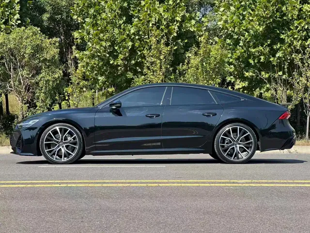 Audi A7 — Фото автомобиля 15